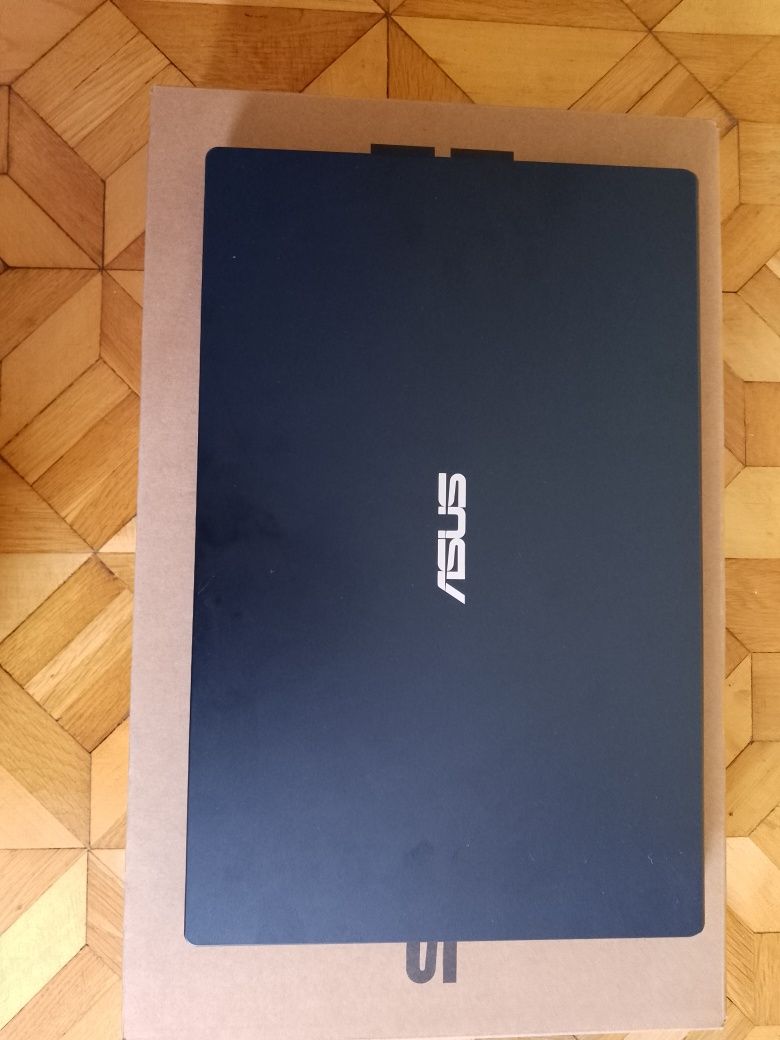 Laptop Asus E510K