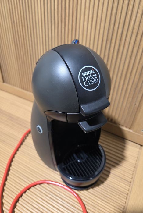Ekspres Krups KP100 do kawy oraz innych napoi Nescafe Dolce Gusto