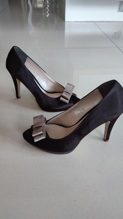 Buty brązowe z kokardką