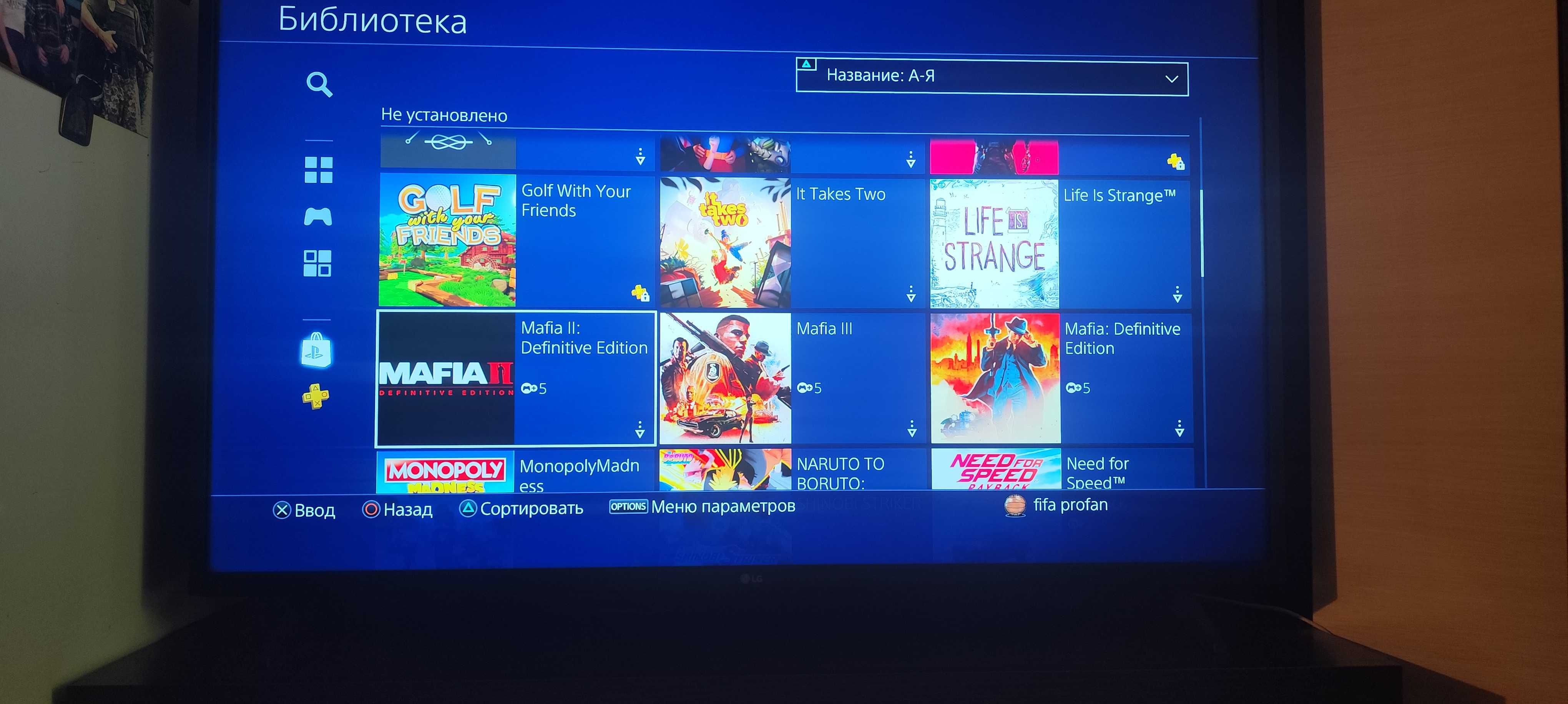 Продам PS4 PRO 1TB