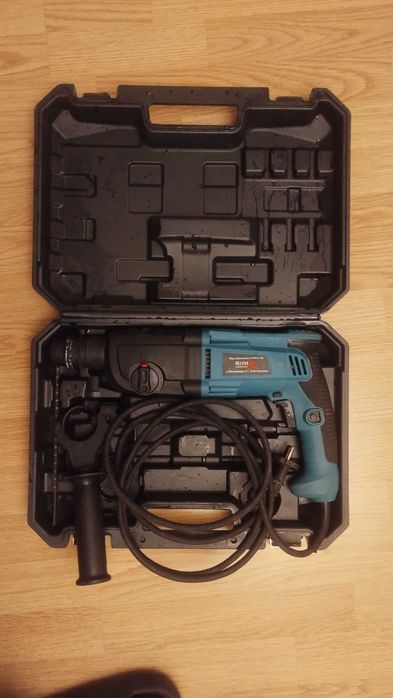 Wiertarko młotek udarowy SDS z funkcją kucia  2,7J