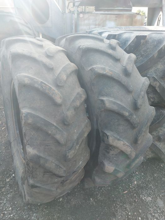 Opony rolnicze 380/85R24 [14.9R24]