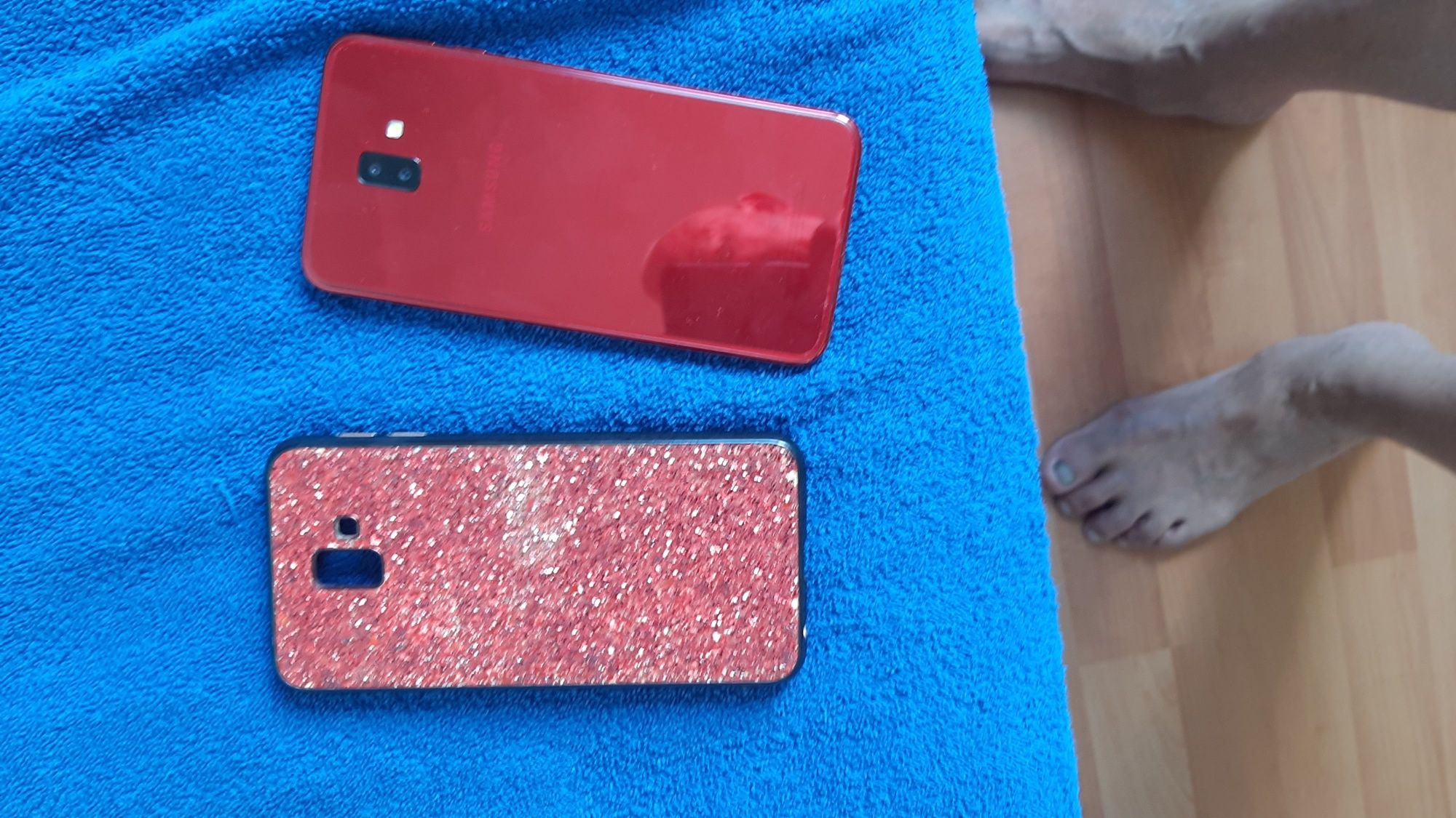 Продам смартфон Samsung Galaxy J6+