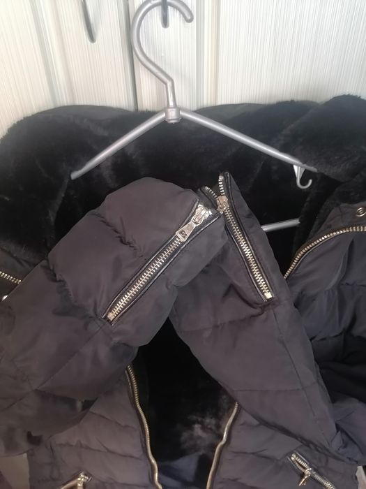 Укорочений пуховичок від Zara