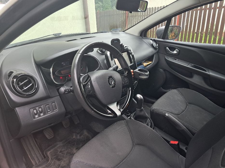 Sprzedam Renault Clio IV 2016 rok