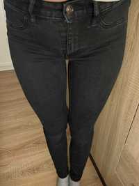 Czarne jeansy mid waist skinny rurki