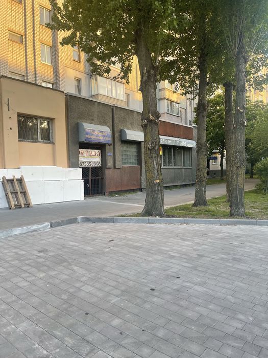 Приміщення по Київській,р-н автопарку