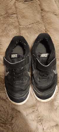 Buty tenisówki halówki Nike 29,5