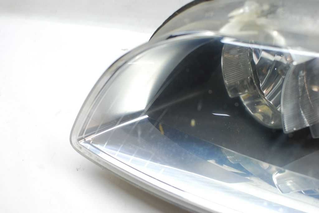 Lampa Lewa Przednia Xenon Komplet Europa 003BM Audi A4 B7