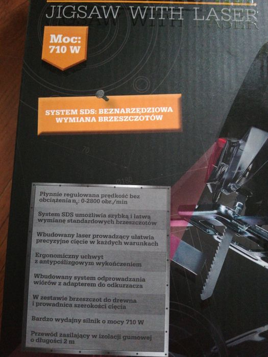 Wyrzynarka z laserem Niteo 710W Nowa