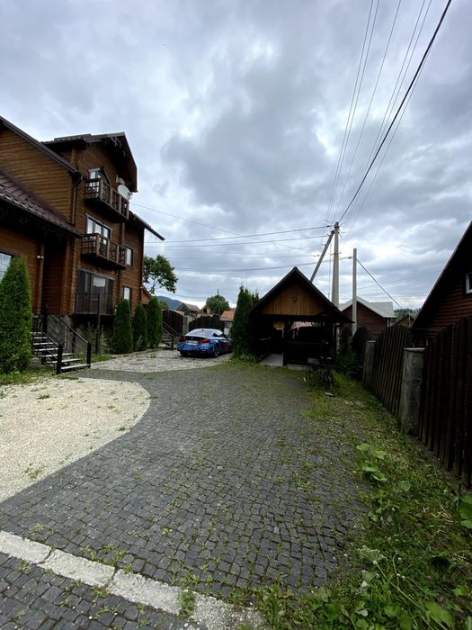 Будинок 200м2 зі зрубу в Буковелі (Поляниця) з ремонтом та меблями.