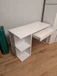 Białe biurko Ikea Micke