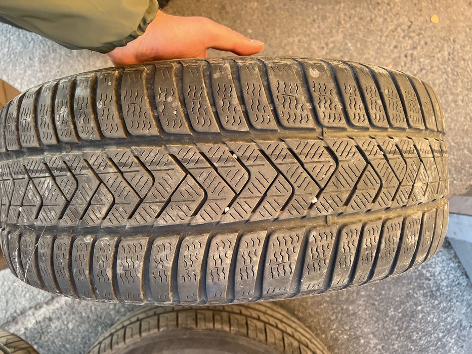 Pirelli sottozero 245/45/18 275/40/18
