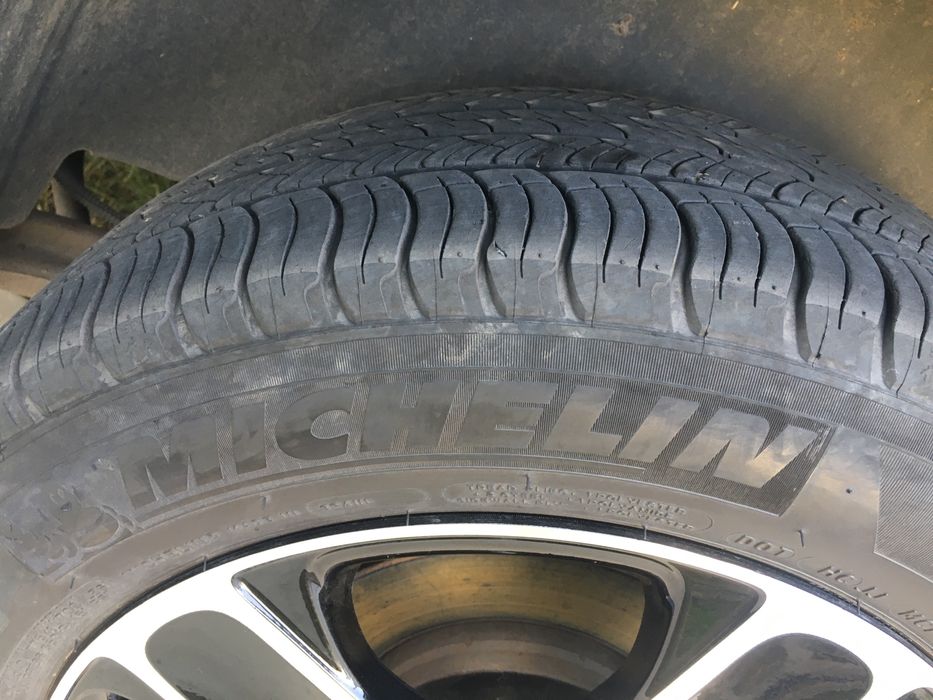 Диски Р- 17 з резиною, до Т-5 фольксваген.