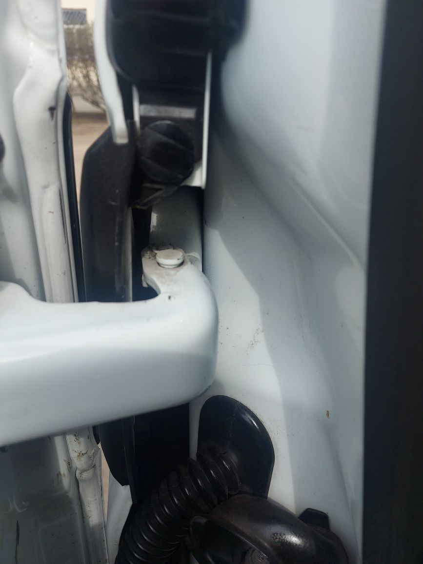 Продам або обміняю на кросовербус OPEL VIVARO 2017