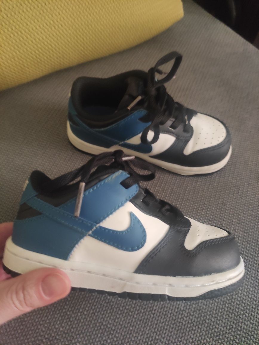 Nike кросівки кроси 24-25р