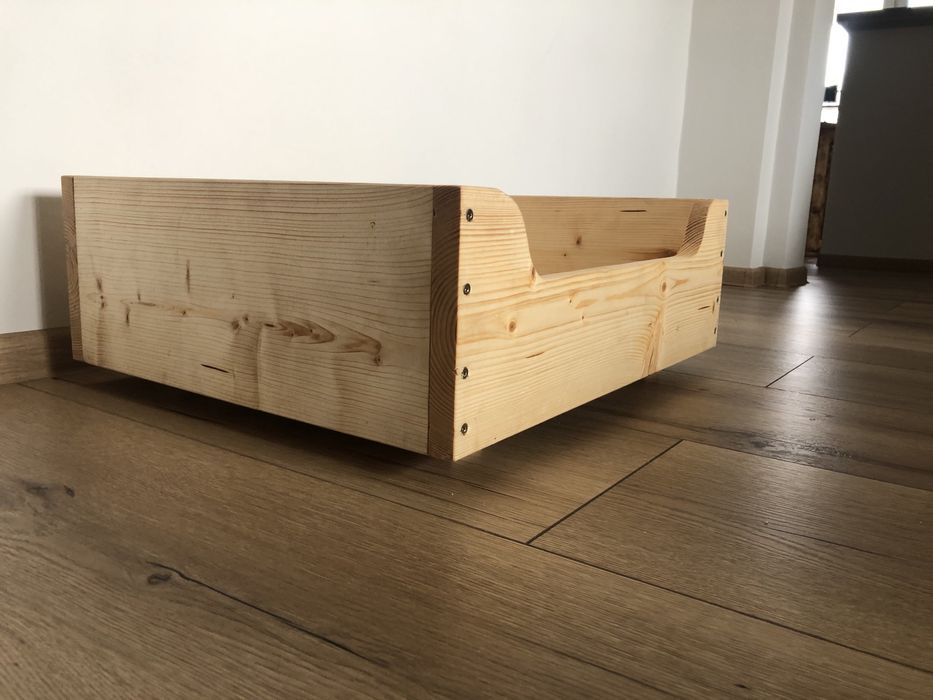 Drewniane legowisko dla psa