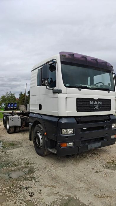 MAN TGA 26.430 6x2  MAN TGA 26.430 6x2