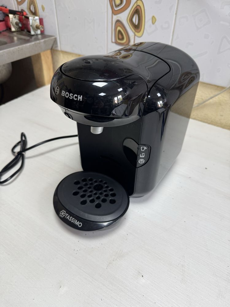 Bosch Tassimo happy tas 1002 капсульна кавоварка стан новоі подарунок