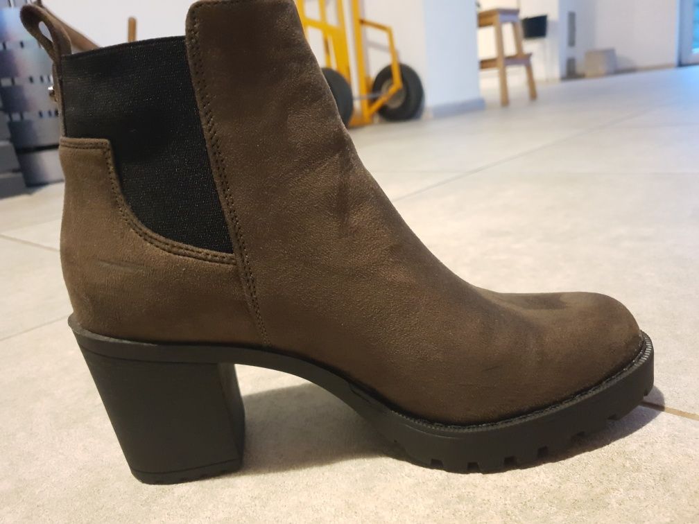 Buty, botki ONLY - jak nowe.