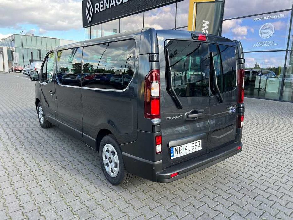 Wynajem Busa 9- Osobowy Wypożyczalnia Busów Renault Trafic Long