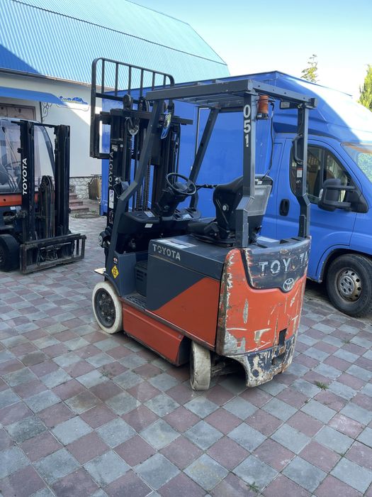 Електричний навантажувач Toyota 8FBCU20 36V 2015р