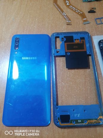 Samsung a50 4/64 по запчастинам