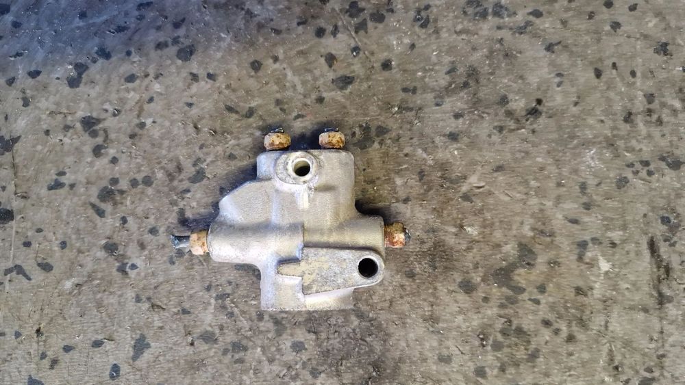 TOYOTA YARIS I KOREKTOR SIŁY HAMOWANIA