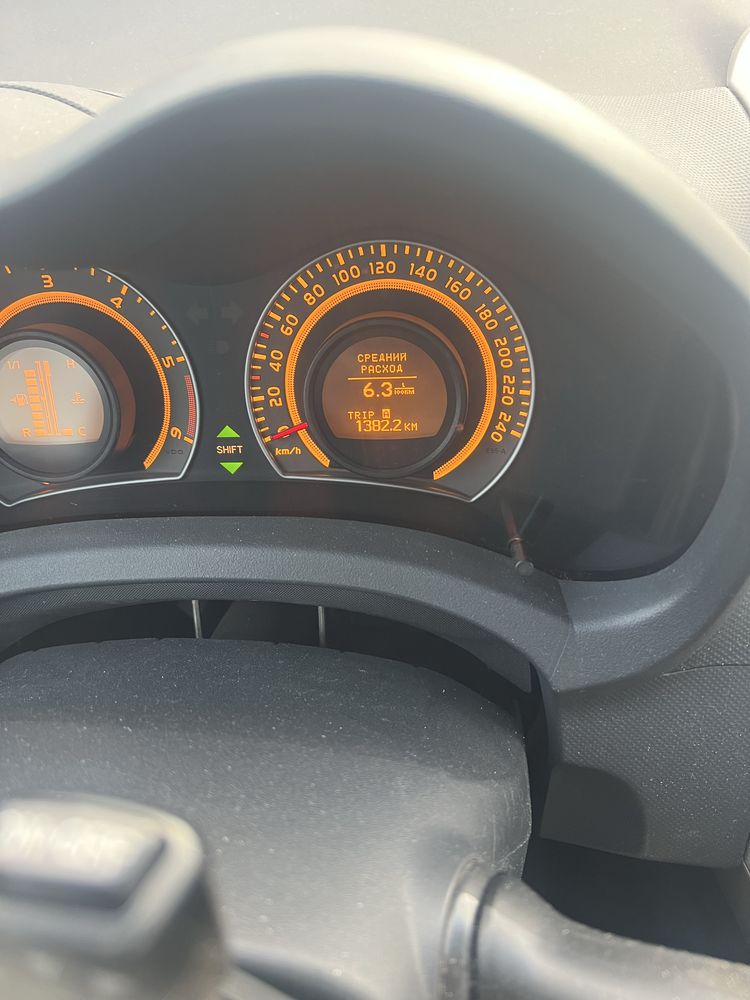Продам Tayota Auris