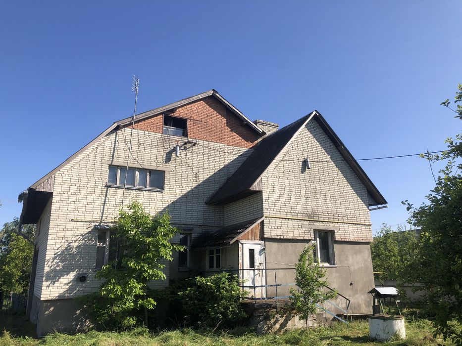Продаж 2 поверхового приватного будинку