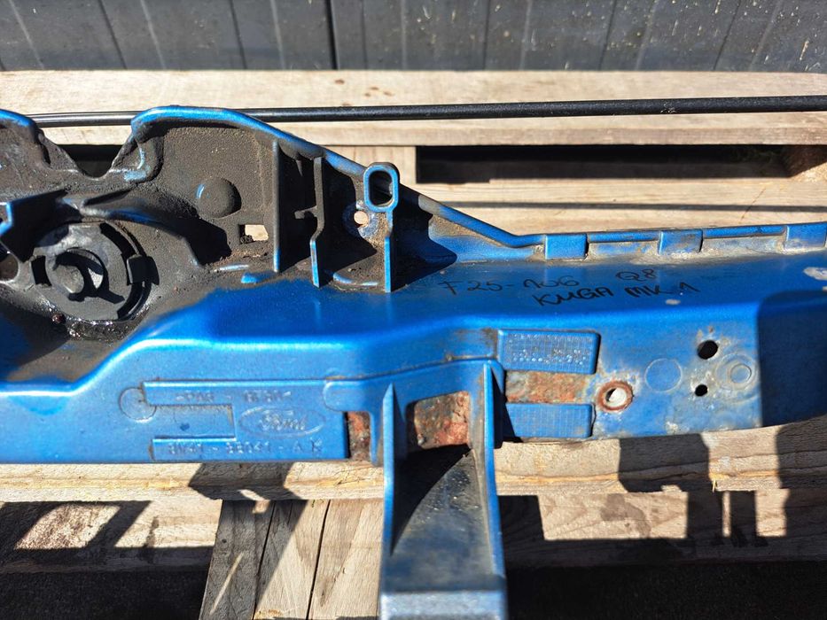 Pas przedni Ford Kuga Mk1 8V41-8B041-AK