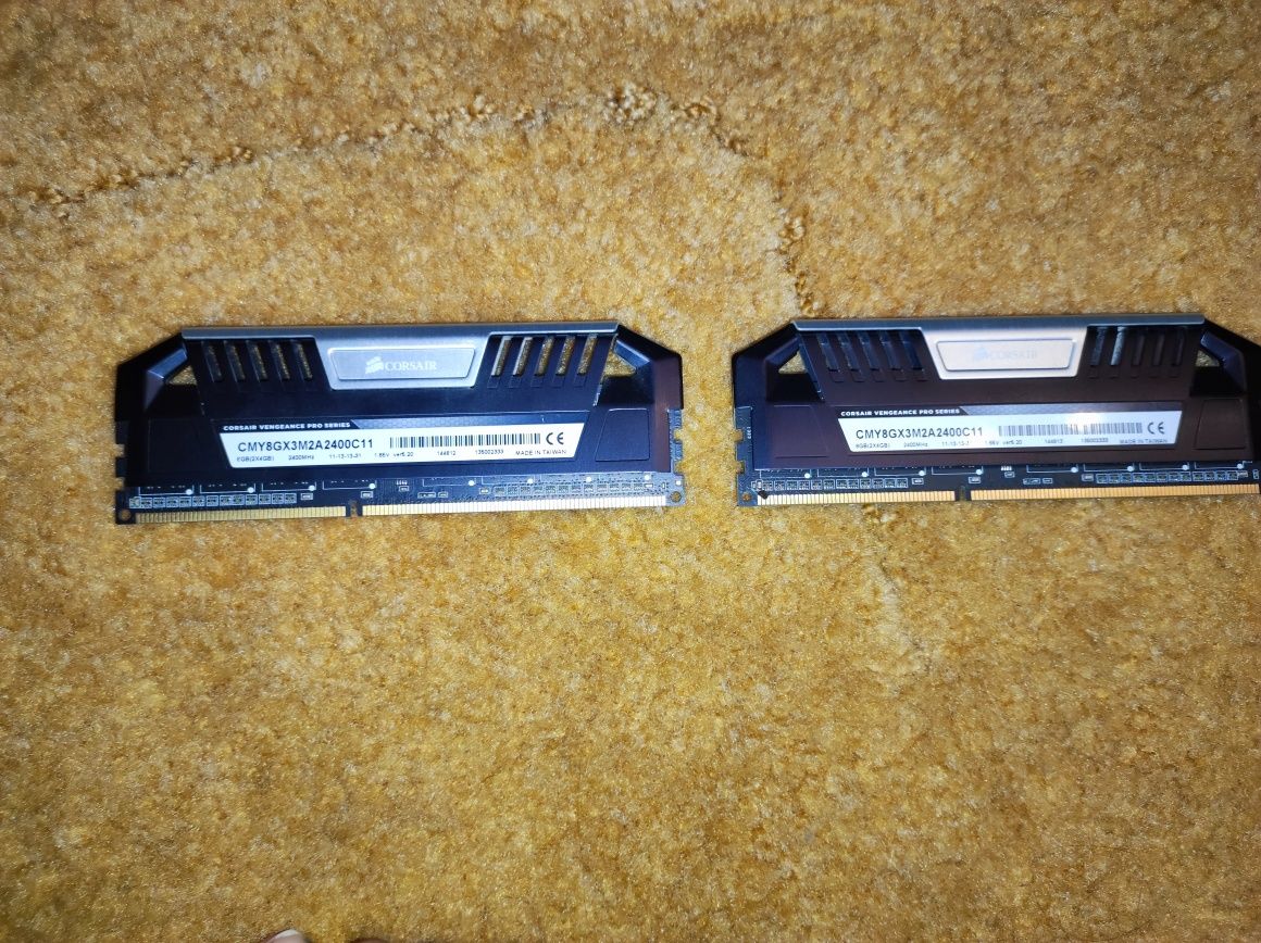 Продам оперативну пам'ять VENGEANCE pro series