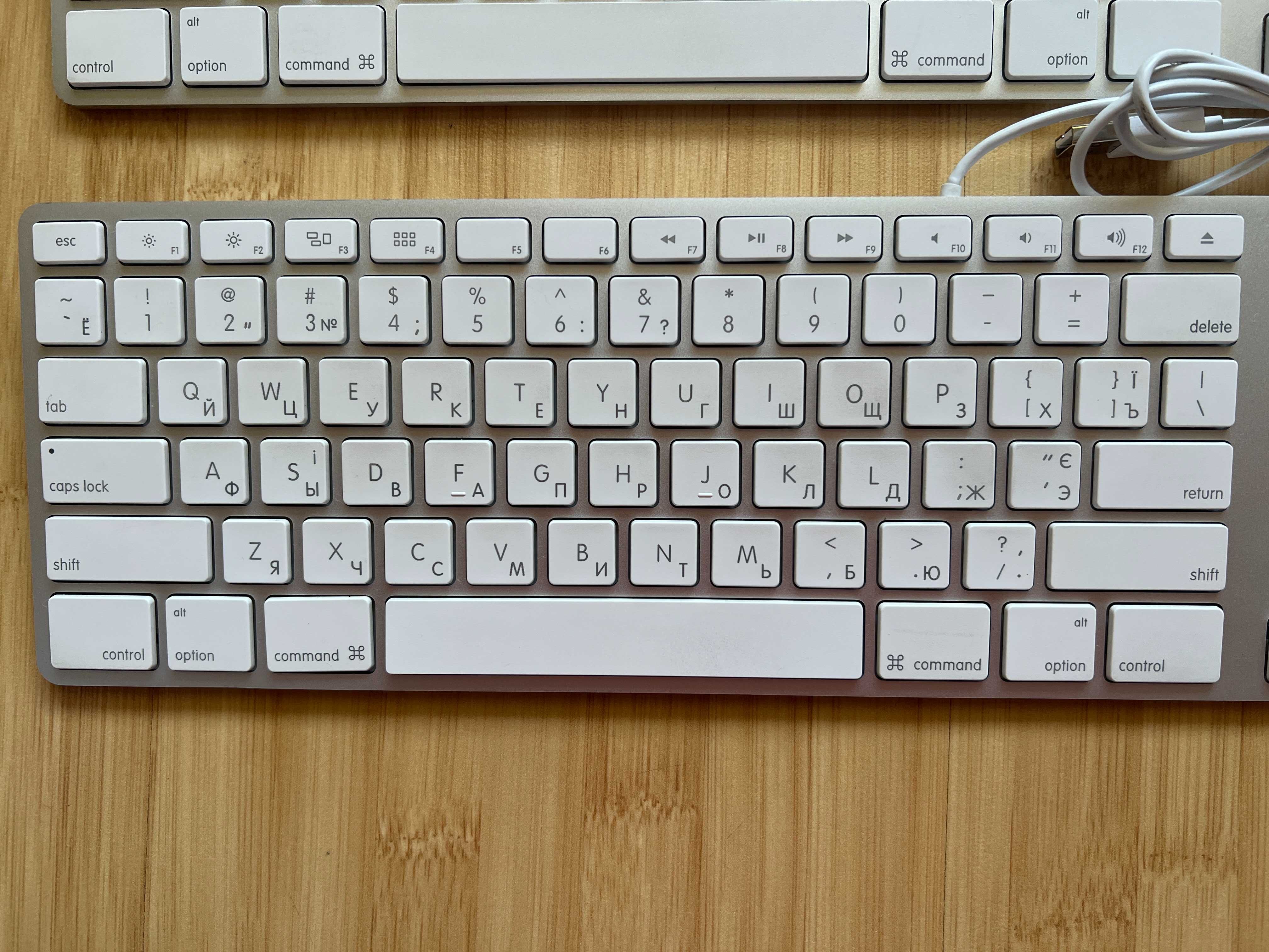 Клавіатури Apple Keyboard A1243 не жовті, кирилиця, гарантія