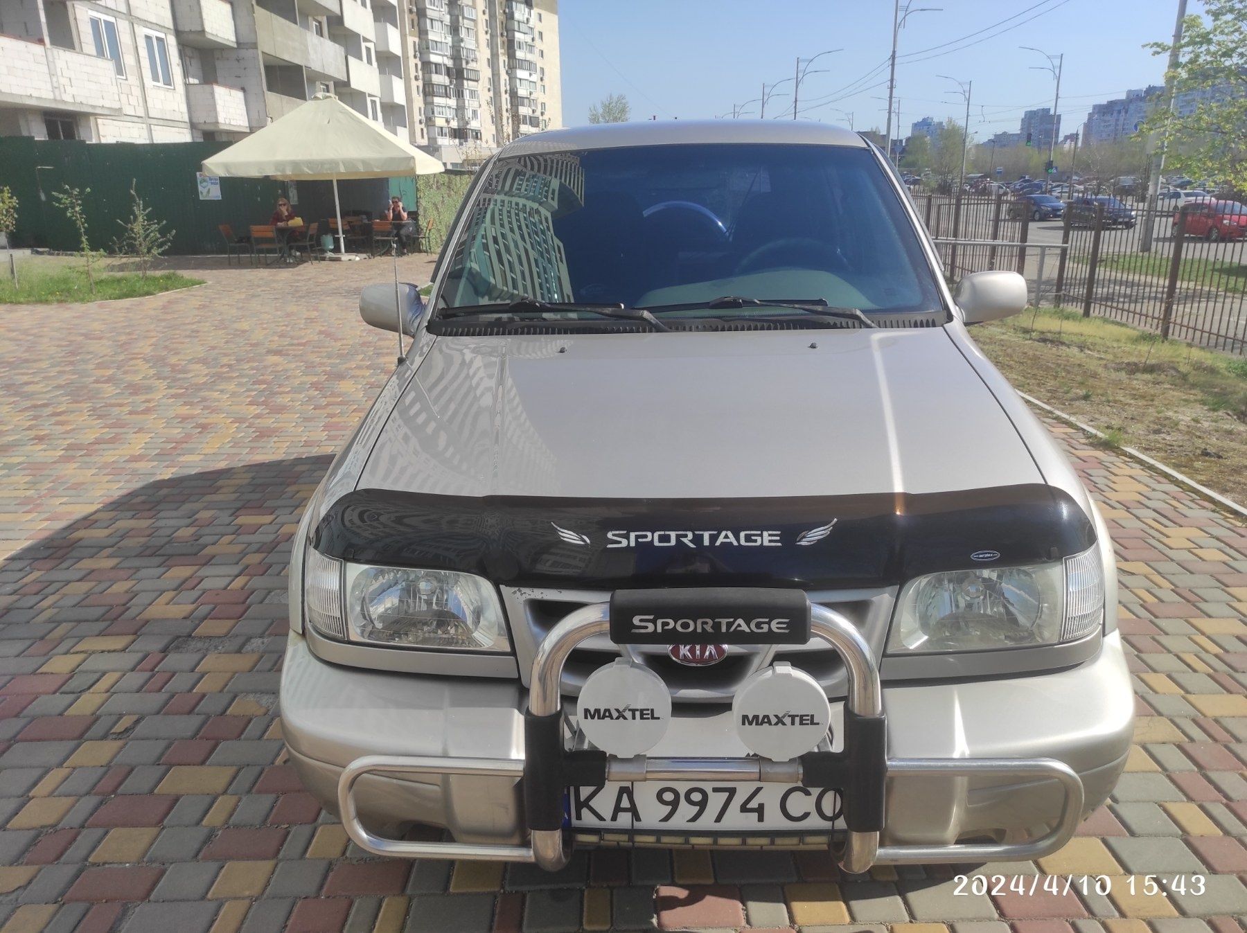 Автомобіль Kia Sportage 1 - 1998 рік