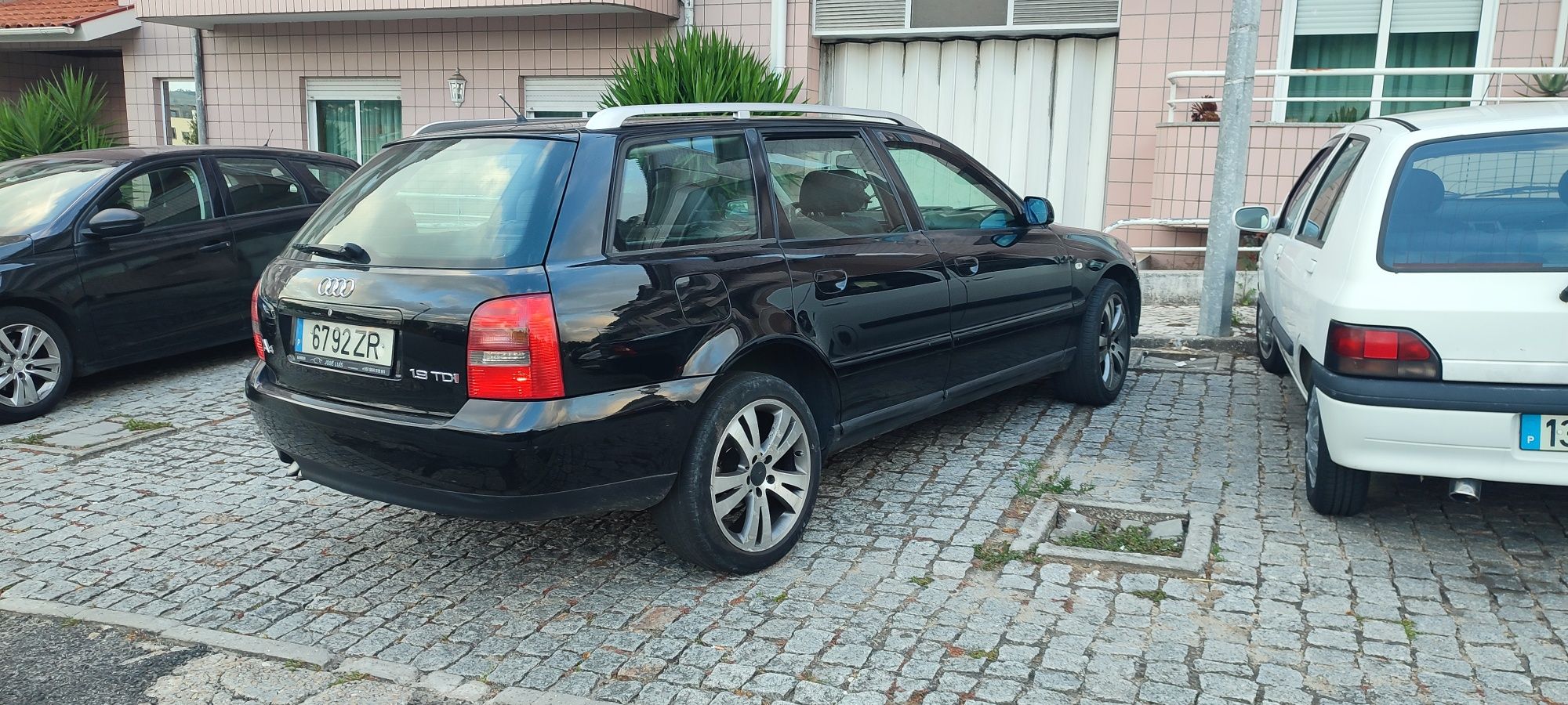 Audi A4 1.9tdi 115PD aceito troca ou retomas