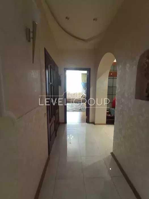 3 кім сталінка на Печерську вул Князів Острозьких (Московська) 37/2