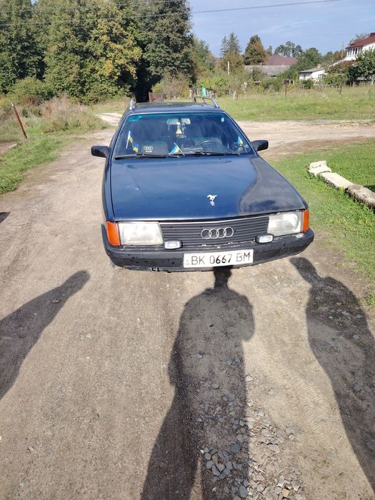 Продам ауді по тех паспорту газ бензин на метаніі