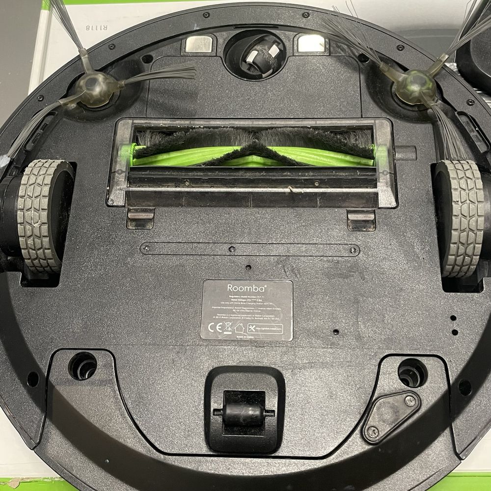 Robot sprzatajacy iRobot Roomba Combo RVF-Y1