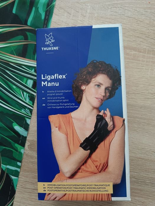 Orteza nadgarstka z ujęciem kciuka