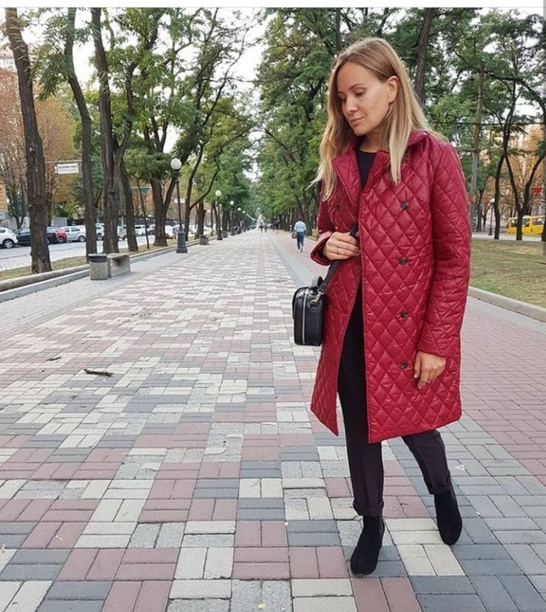 Весняне пальто. Колір марсала. S розмір