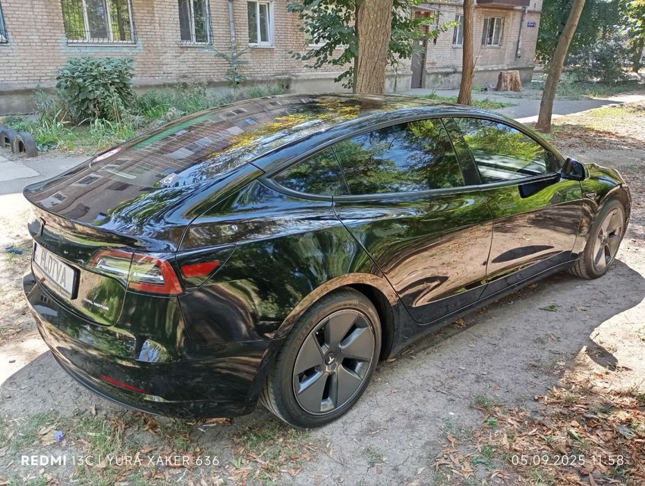 Аренда тесла модел 3 дуал мотор 21 года Tesla 3