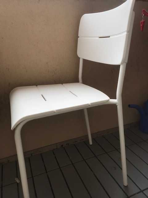 Komplet mebli na balkon stół i 4 krzesła IKEA