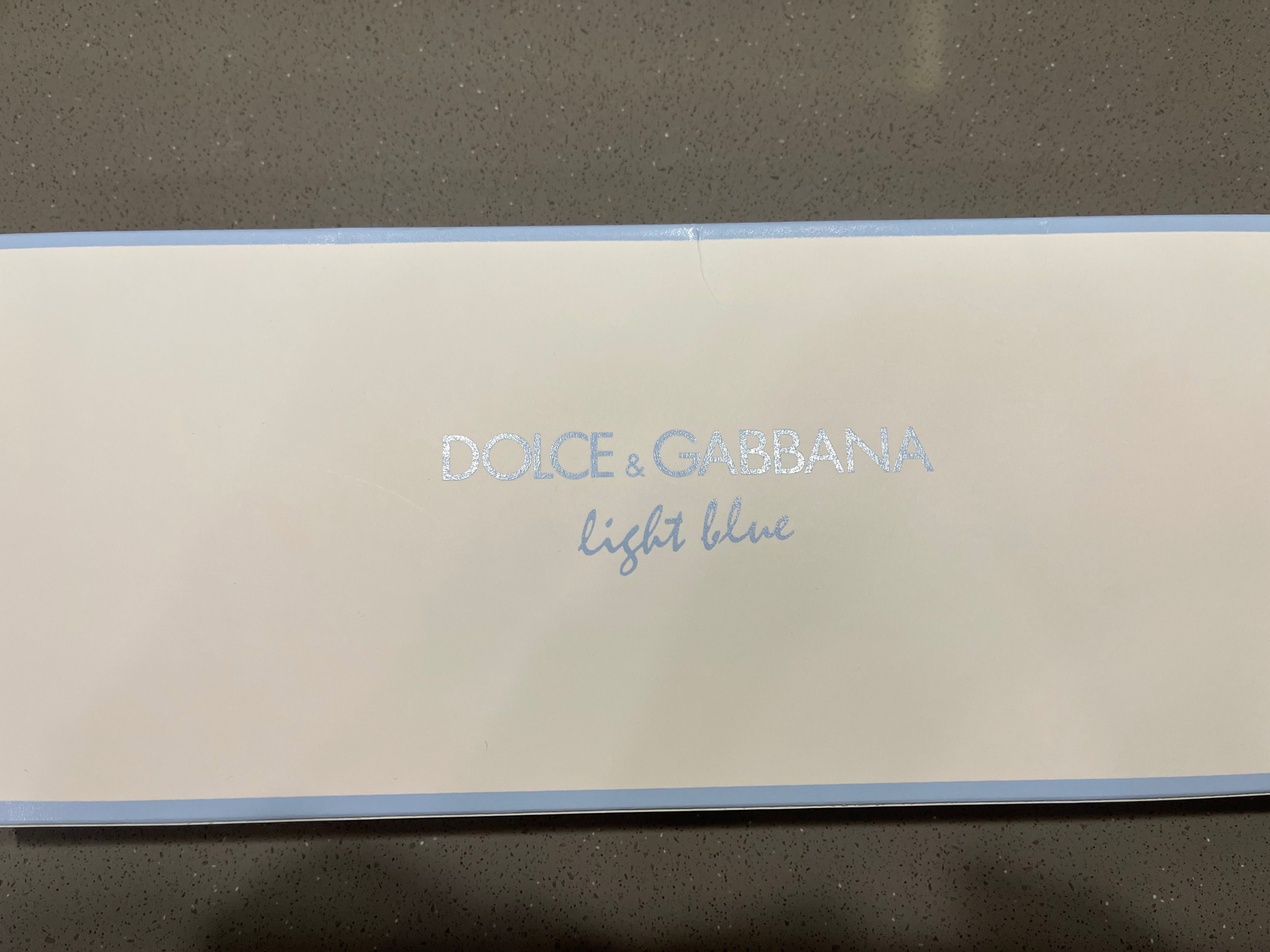 Dolche&Gabbana original. Сумочка-косметичка новая в коробке.