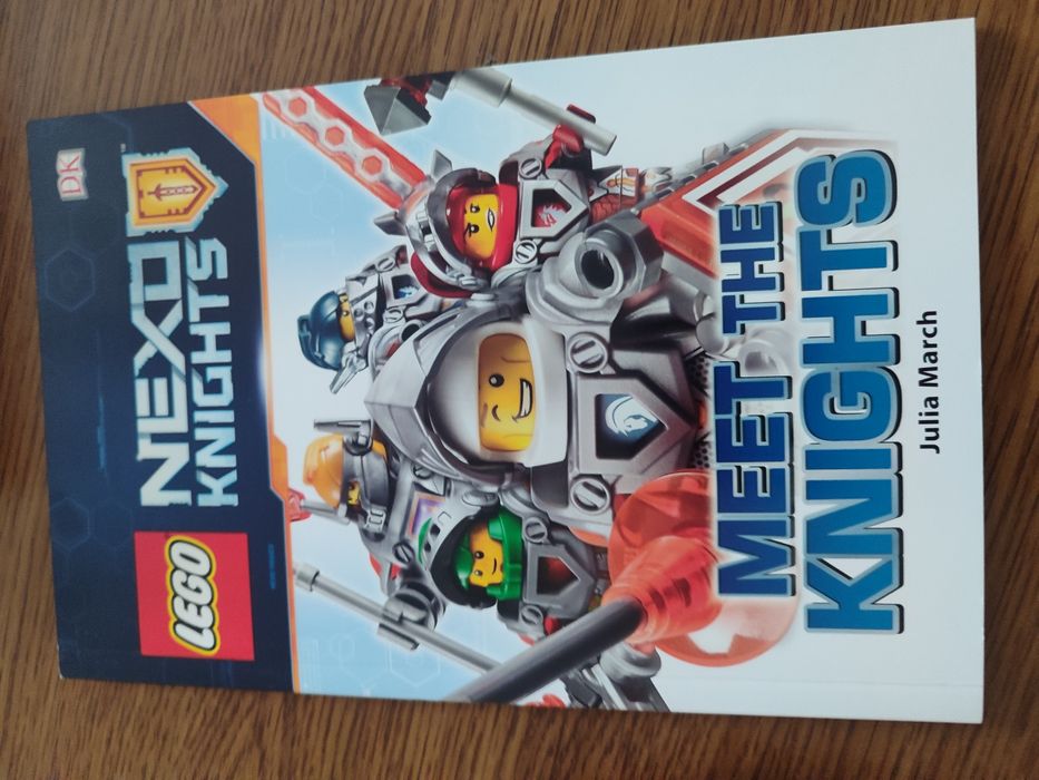 Продам Nexo Knights Action Pack