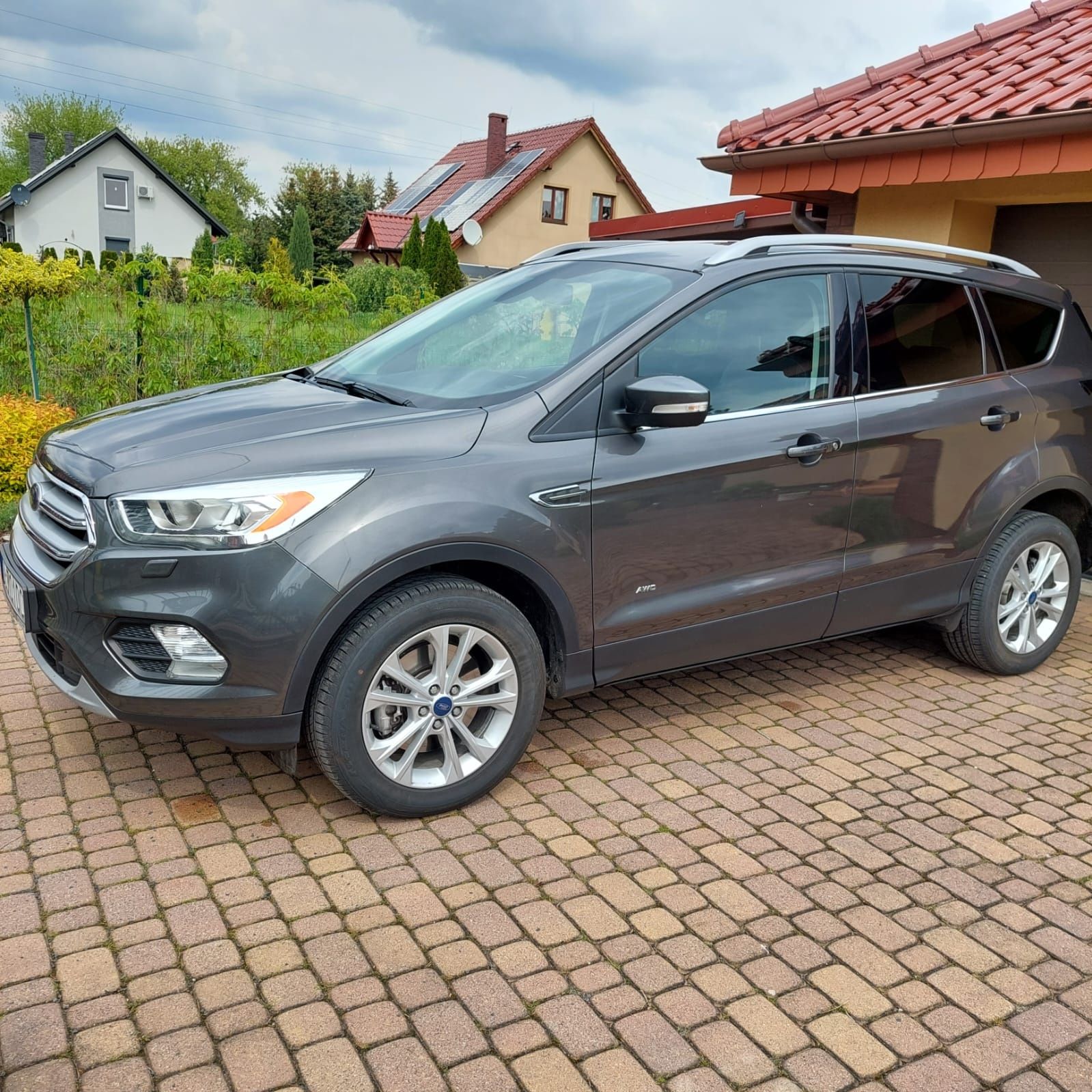 Ford Kuga 2.0 TDCI 4x4 Automat 180KM