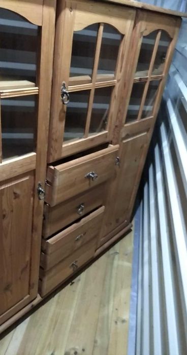 Kredens/witryna z szufladami