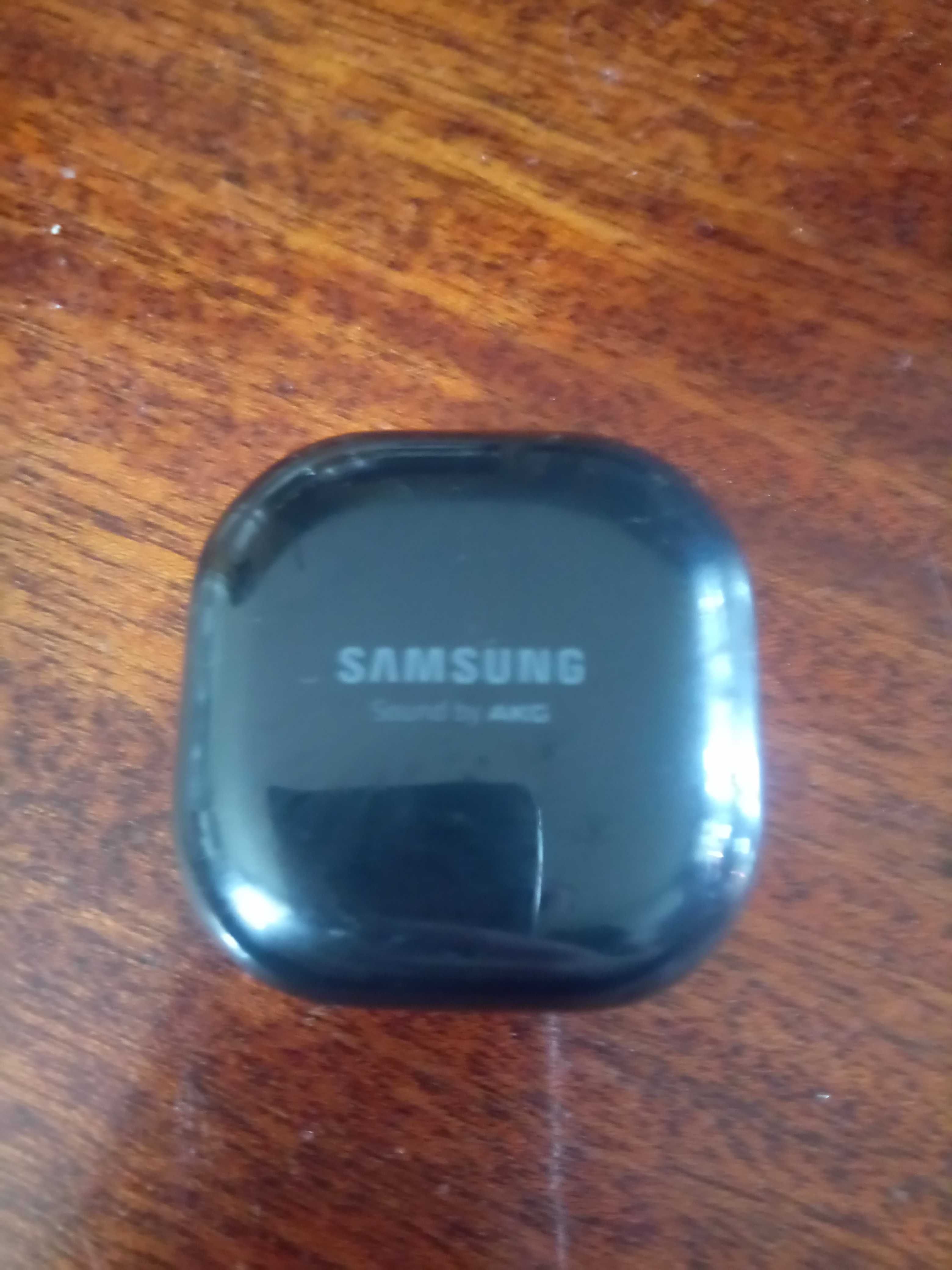 Наушники Samsung