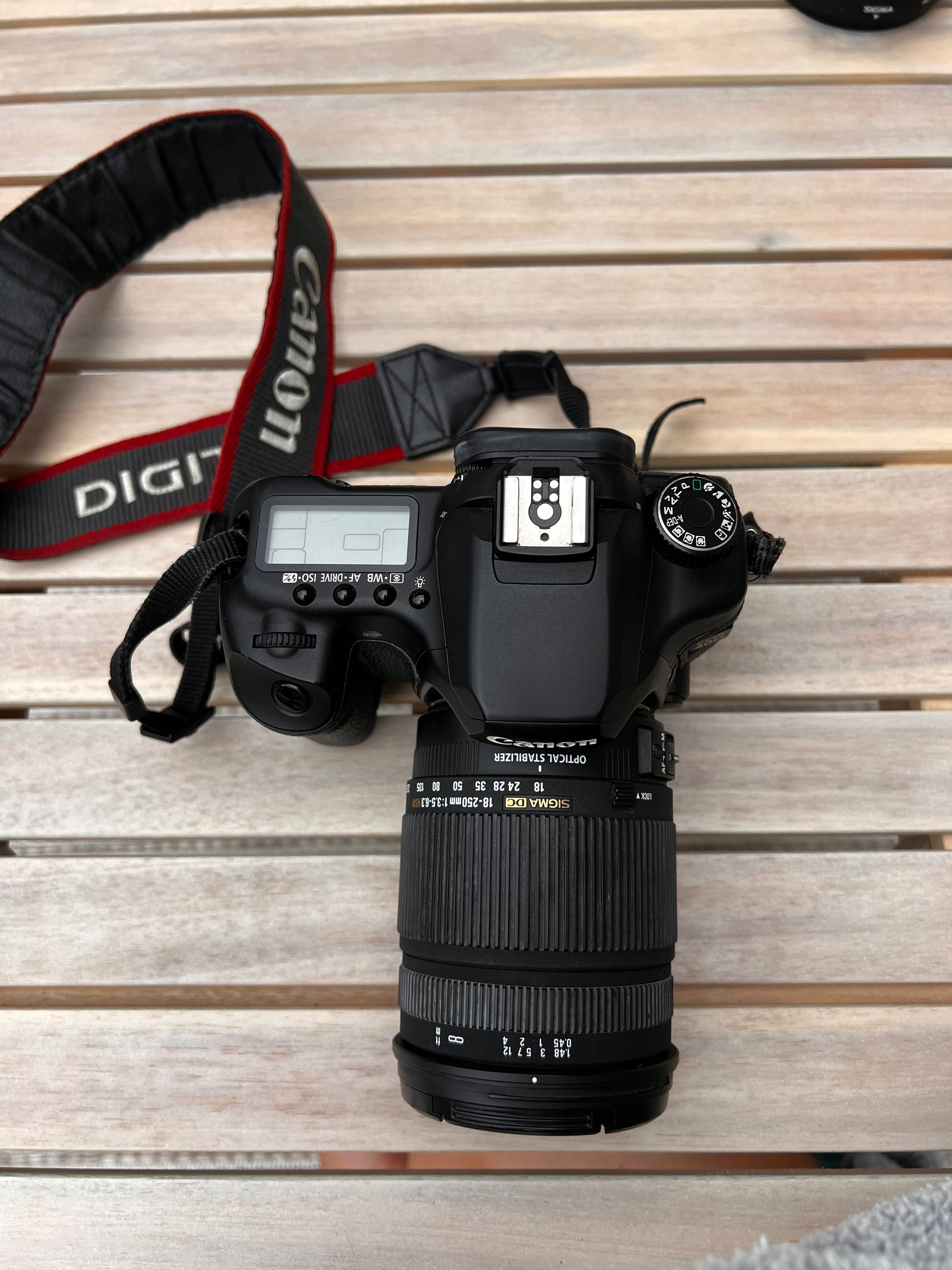 Canon EOS 40D + Obiektyw Sigma A 18-250mm f/3.5-6.3 DC OS HSM