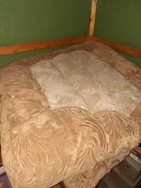 Диванные большие подушки или лежанка