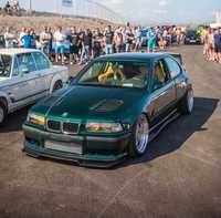 BMW 3  E36 - COMPACT -felony